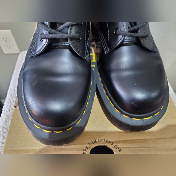 Docs - Picture 4 of 5